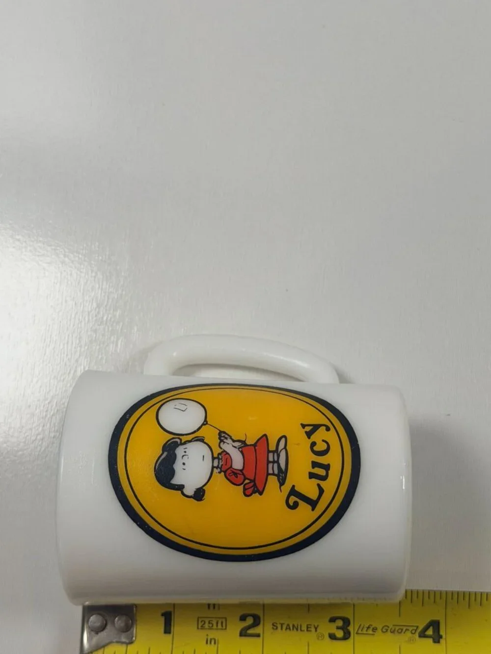 Vintage 1969 Peanuts Charlie Brown Lucy Character Glass Cup Charles Schultz 3.5